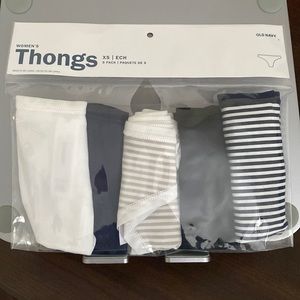 Old Navy women’s thong XS 5 pack